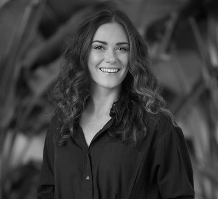 megan starnes headshot in black and white