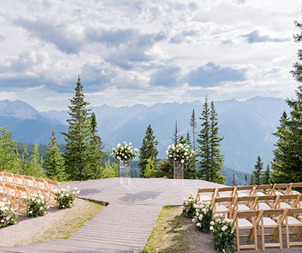 The Wedding Deck on top of Aspen Mountain before a ceremony.