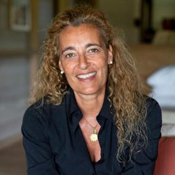 sandra headshot