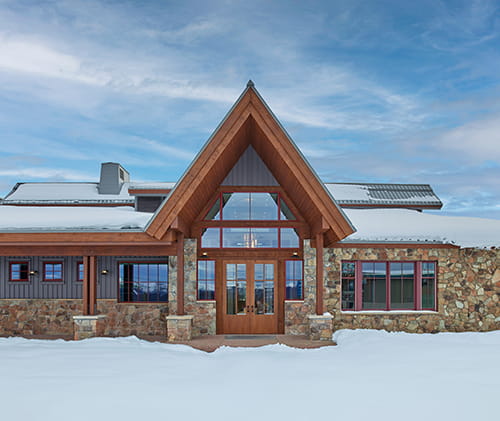 exterior of aspen mountain club